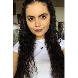 Meet your Posher, Brenna